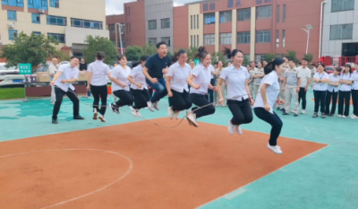 快乐生活    认真工作——记合肥金年会体育官网入口2023年秋季运动会