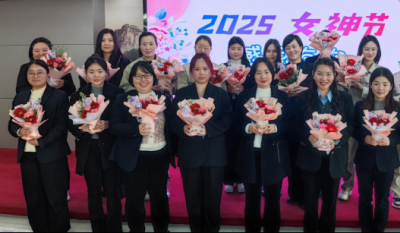 与花相约，致敬最美的她——记合肥金年会体育官网入口2025三八女神节花艺活动